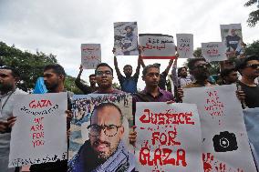 Journalists Protest Killings of Journalists in Gaza - Bangladesh