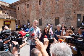 King and Queen Visit Fire-Damaged Villages - Spain