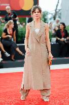 VENICE - Red carpet film A PIED D’OUVRE MP