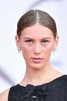 Venice A Pied d Oeuvre Premiere AM