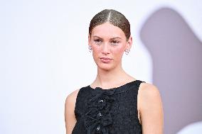 Venice A Pied d Oeuvre Premiere AM