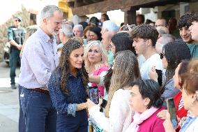 King and Queen Visit Fire-Damaged Villages - Spain