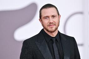 Venice A Pied d Oeuvre Premiere AM