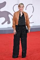 Venice A Pied d Oeuvre Premiere AM