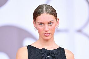 Venice A Pied d Oeuvre Premiere AM