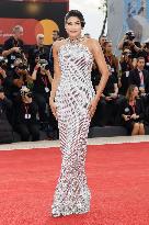 VENICE - Red carpet film AFTER THE HUNT MP