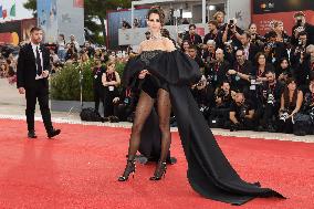 VENICE - Red carpet film AFTER THE HUNT MP