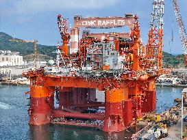 Floating Natural Gas Production Unit Scarabeo 5 Delivery
?