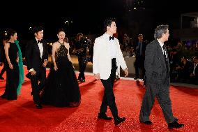 VENICE - Red carpet film NO OTHER CHOICE MP