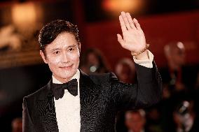 VENICE - Red carpet film NO OTHER CHOICE MP