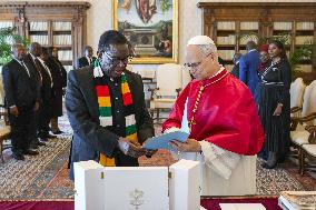 Pope Leo XIV Meets President Of Zimbabwe - Vatican