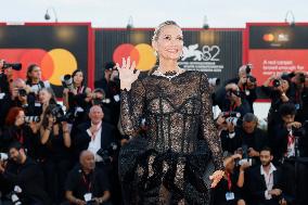 Venice - Red carpet film FRANKENSTEIN MP