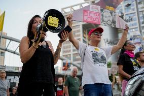 Rally for The End of The War and The Release of The Hostages - Tel Aviv