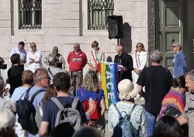 Demonstration in memory of the 12,000 children killed since October 7th