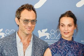 Venice - Photocall film ‘The Wizard Of The Kremlin’ (Le Mage Du Kremlin) MP