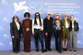 Venice Father Mother Sister Brother Photocall AM