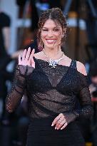 Venice Father Mother Sister Brother Premiere AM