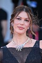 Venice Father Mother Sister Brother Premiere AM