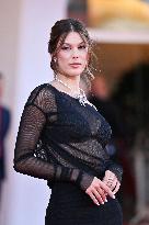 Venice Father Mother Sister Brother Premiere AM