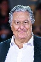 Venice Father Mother Sister Brother Premiere AM