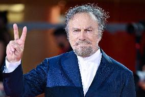 Venice Father Mother Sister Brother Premiere AM