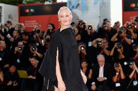 Venice - Red carpet film FATHER MOTHER SISTER BROTHER  MP