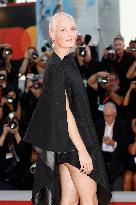 Venice - Red carpet film FATHER MOTHER SISTER BROTHER  MP