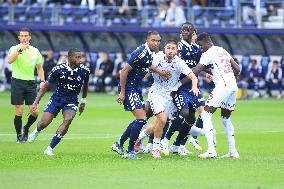Paris FC vs Metz - Paris