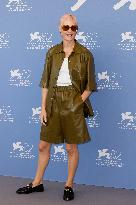 Venice - Photocall FATHER MOTHER SISTER BROTHER MP