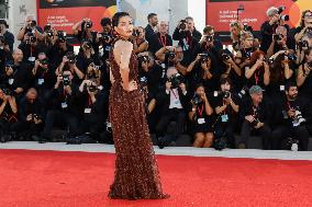 Venice - Red carpet film FATHER MOTHER SISTER BROTHER  MP