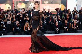 Venice - Red carpet film FATHER MOTHER SISTER BROTHER  MP