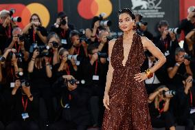 Venice - Red carpet film FATHER MOTHER SISTER BROTHER  MP