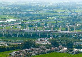 National Railway Summer Transport Exceeds 900 Million Passengers