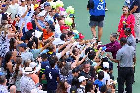 Carlos Alcaraz With Fans At The US Open - NYC