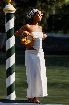 Venice - Arrival Miu-Miu girls MP