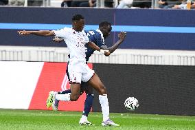 Paris FC vs Metz - Paris