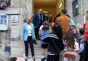 Elisabeth Borne Visit Elementary School - Paris