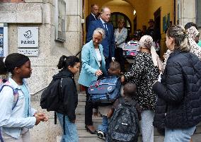 Elisabeth Borne Visit Elementary School - Paris