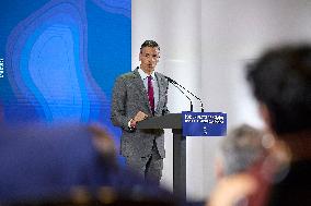 Pedro Sanchez Presents Climate Pact Proposal - Madrid