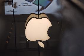 Apple Logo