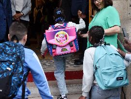 Illustration Elementary School - Paris