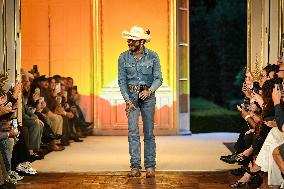 PFW - Austin Post Runway in Paris FA