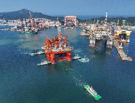 Large Floating Natural Gas Production Unit Scarabeo 5
