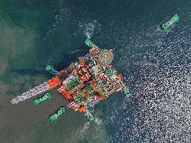 Large Floating Natural Gas Production Unit Scarabeo 5