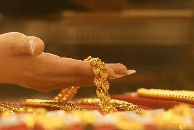 International Gold Price Hits Historic High