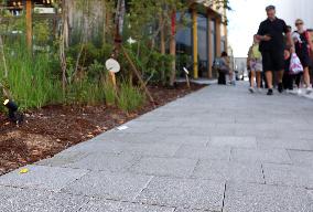 CO2-reducing pavement at Osaka expo