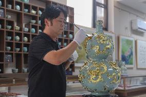 Intangible Cultural Heritage Ru Porcelain Art