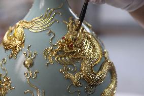 Intangible Cultural Heritage Ru Porcelain Art