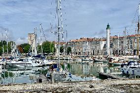 Illustration - Port of La Rochelle