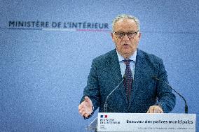 Bruno Retailleau Visit To Focused on Municipal Police - Sartrouville